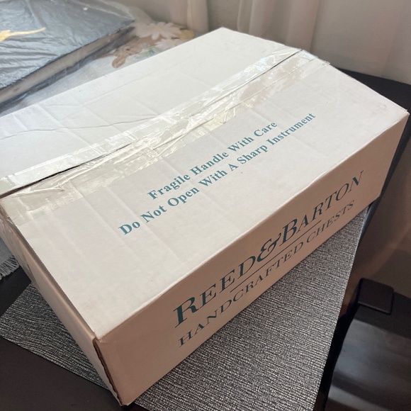 Reed & Barton silverware chest - Picture 5 of 5